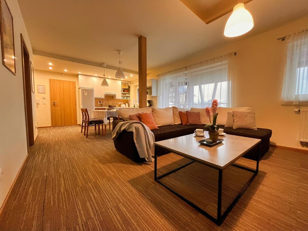 Apartmany Friends Tatry 韦尔卡鲁穆尼卡 外观 照片